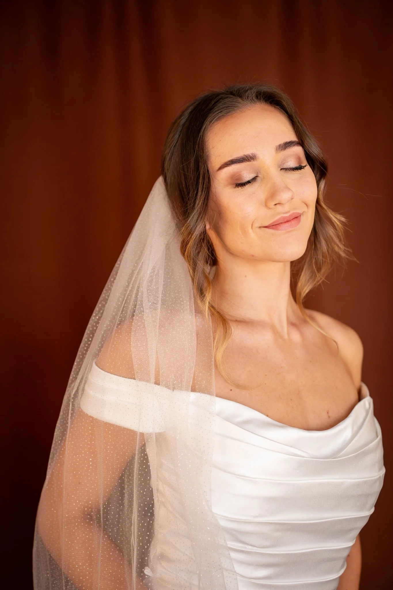 Avery | Glitter Veil - Image 2