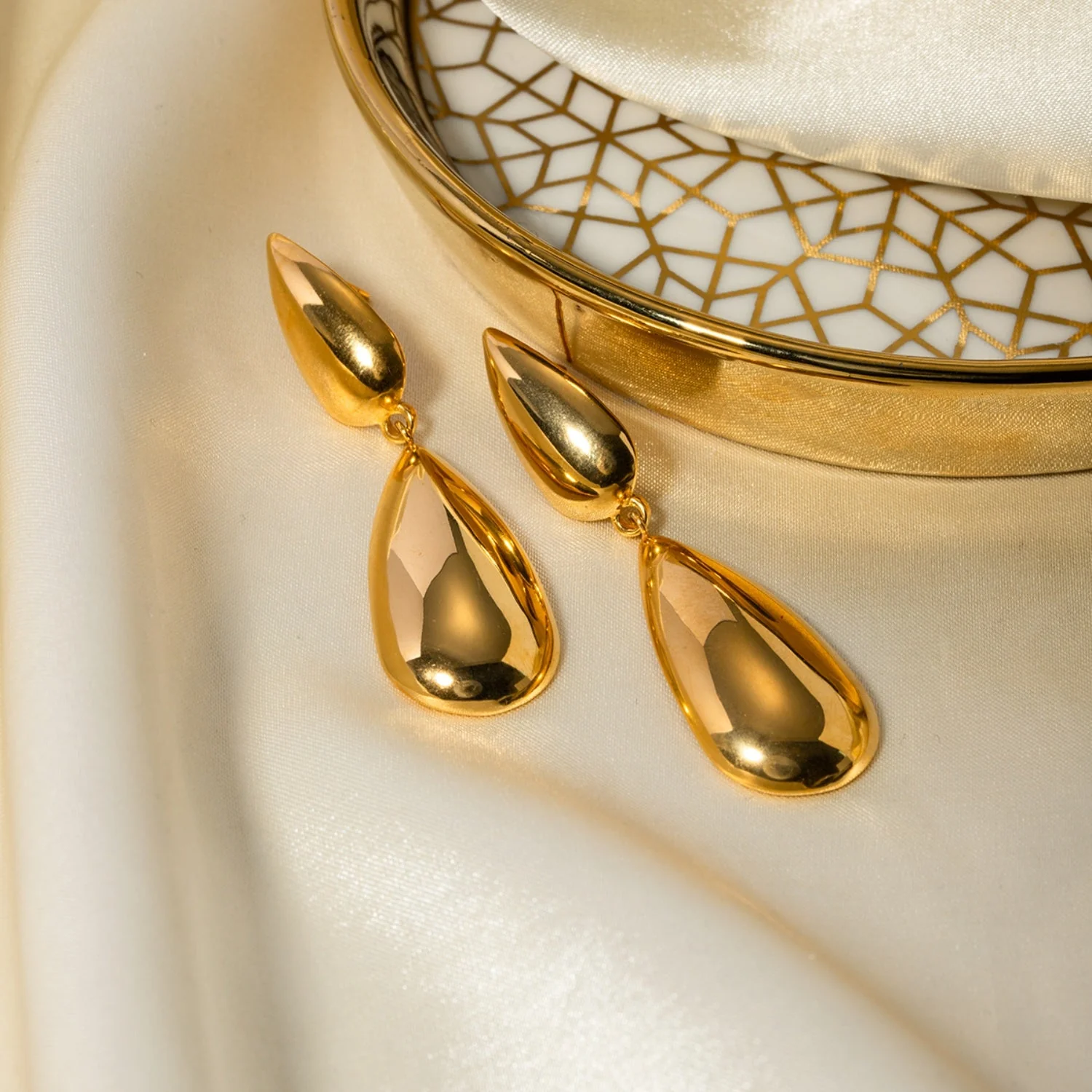 Bethanie | Teardrop Dangle Stud - Gold - Image 3