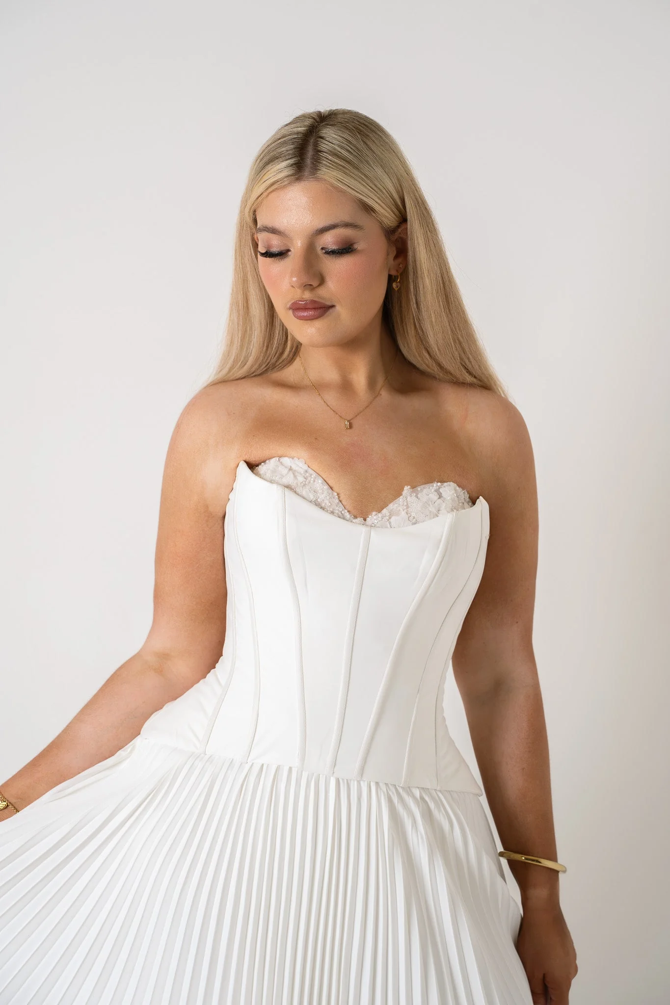 Christina - Image 2