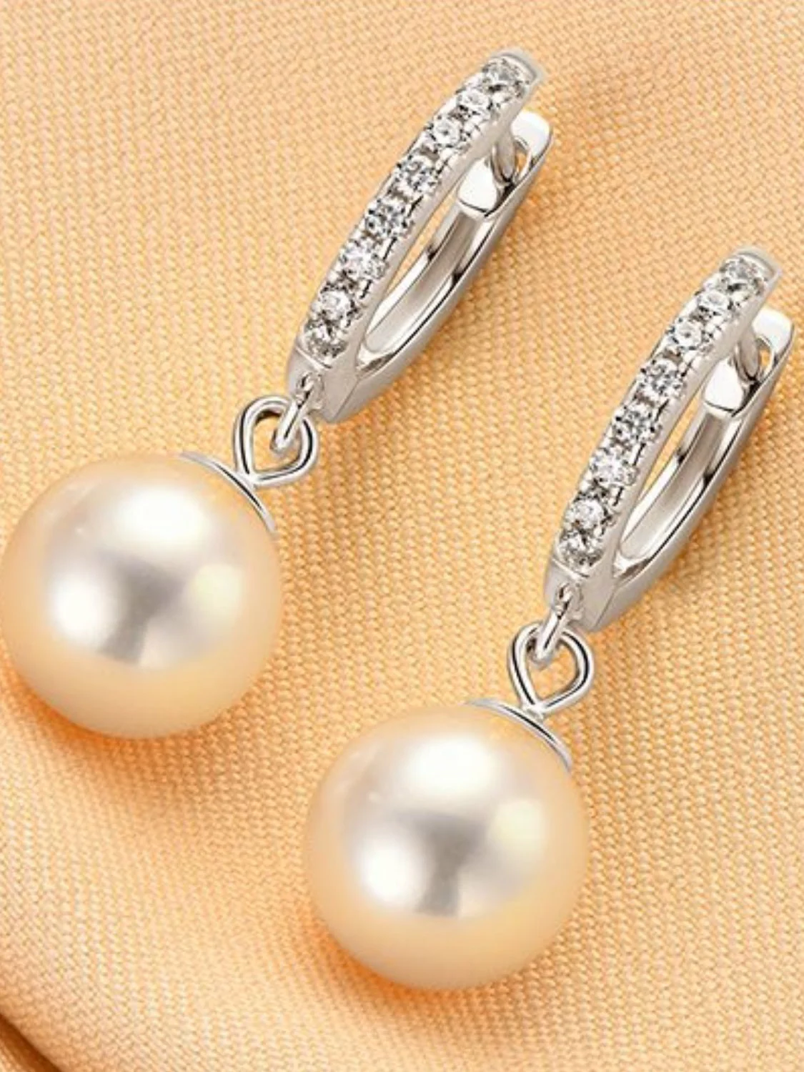 Natalie Gold Earrings - Image 3