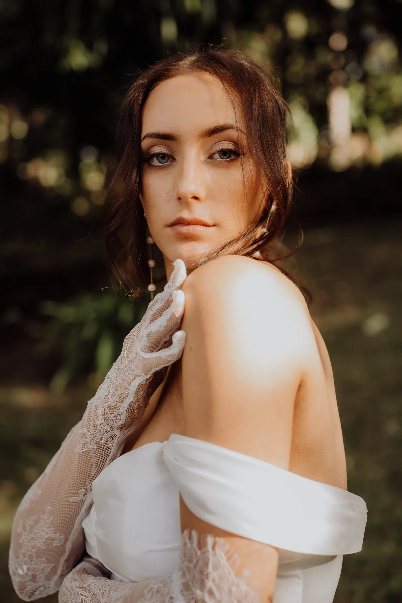 Odessa | Lace Elbow Length Fingered Gloves - Image 4