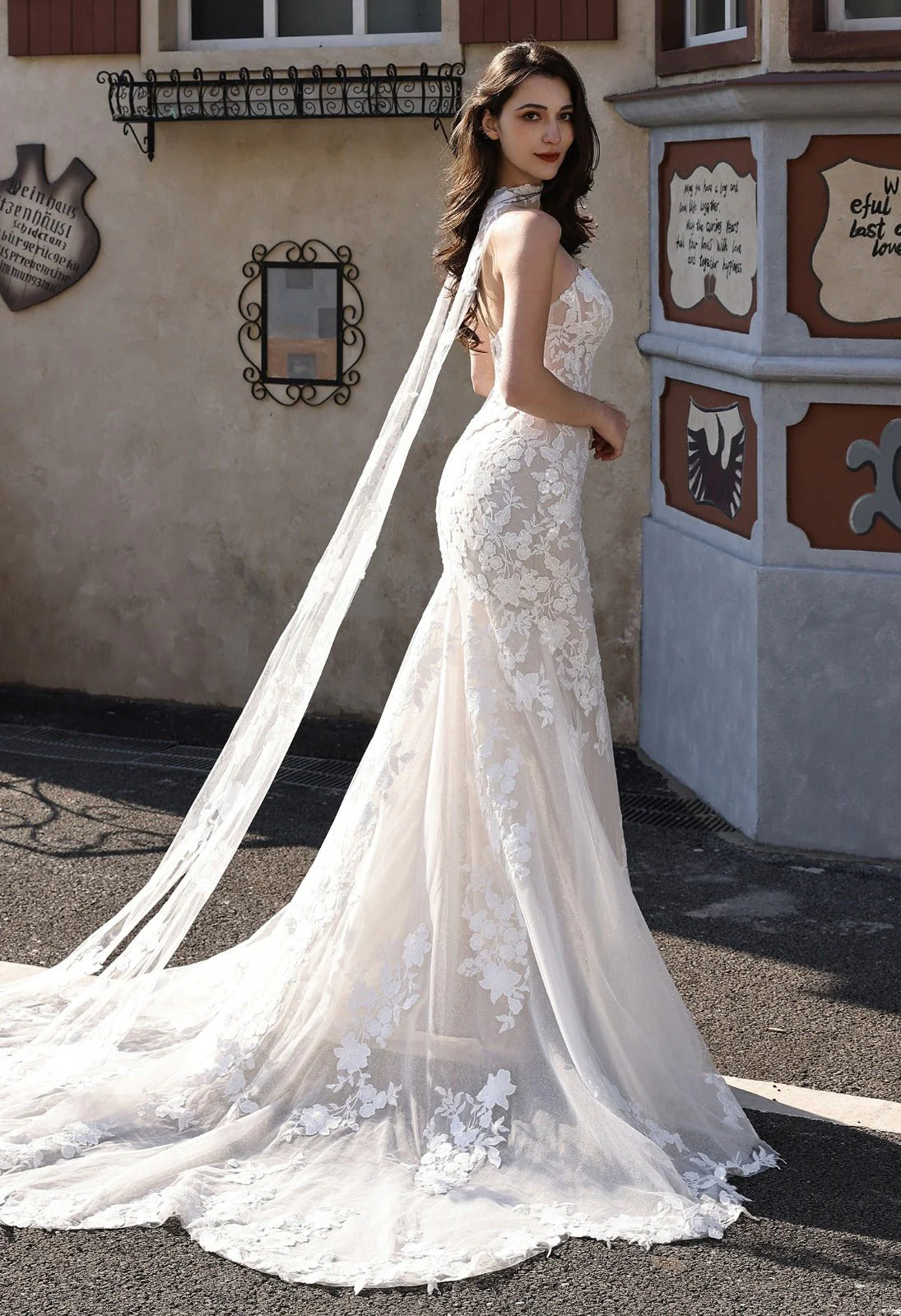 Vanessa - Image 11