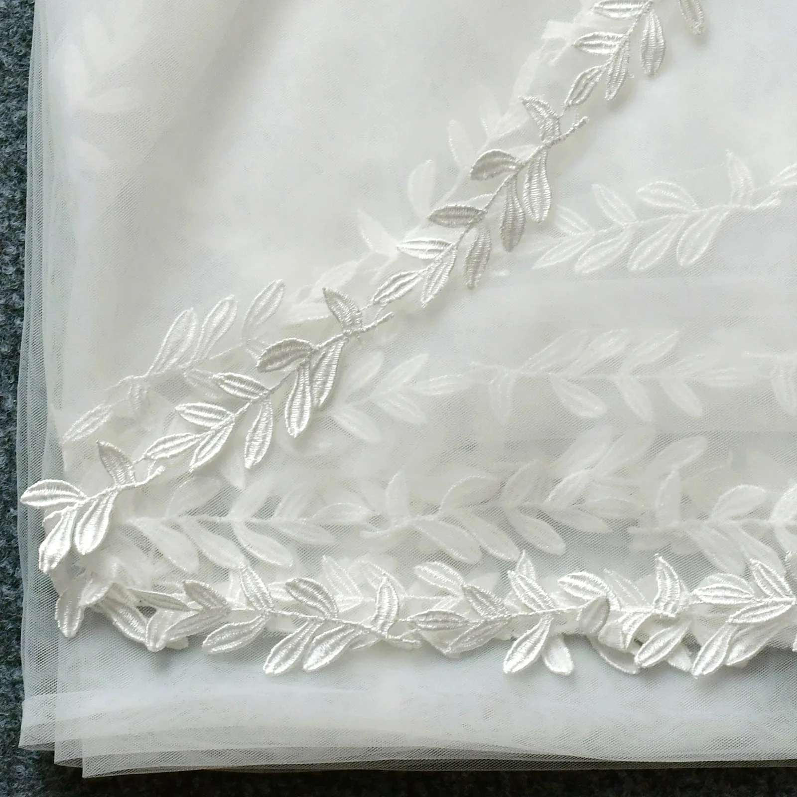Willow | Leaf Edge Veil - Image 6