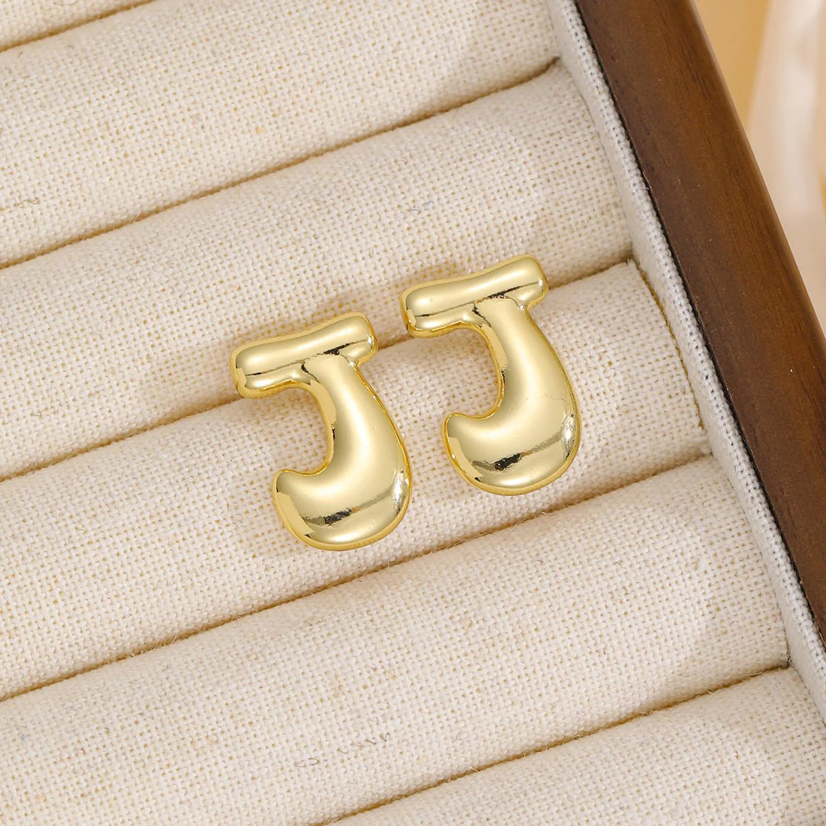 Zara | Alphabet Stud Earrings - Image 11