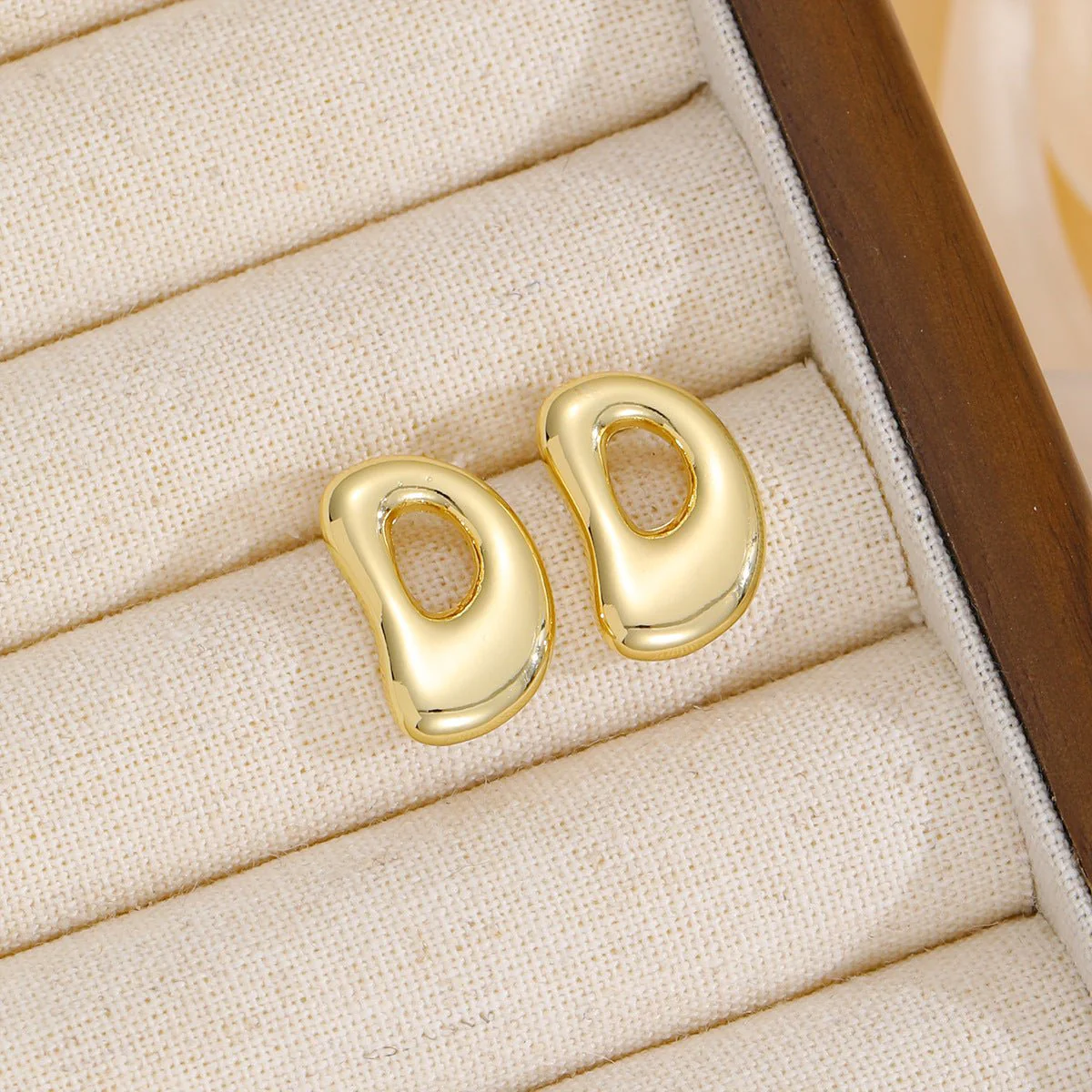 Zara | Alphabet Stud Earrings - Image 5