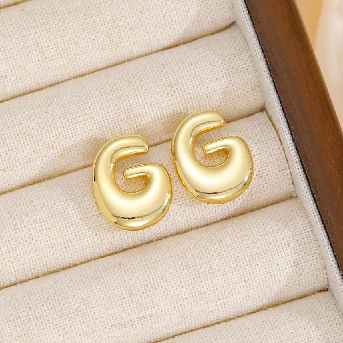 Zara | Alphabet Stud Earrings - Image 8